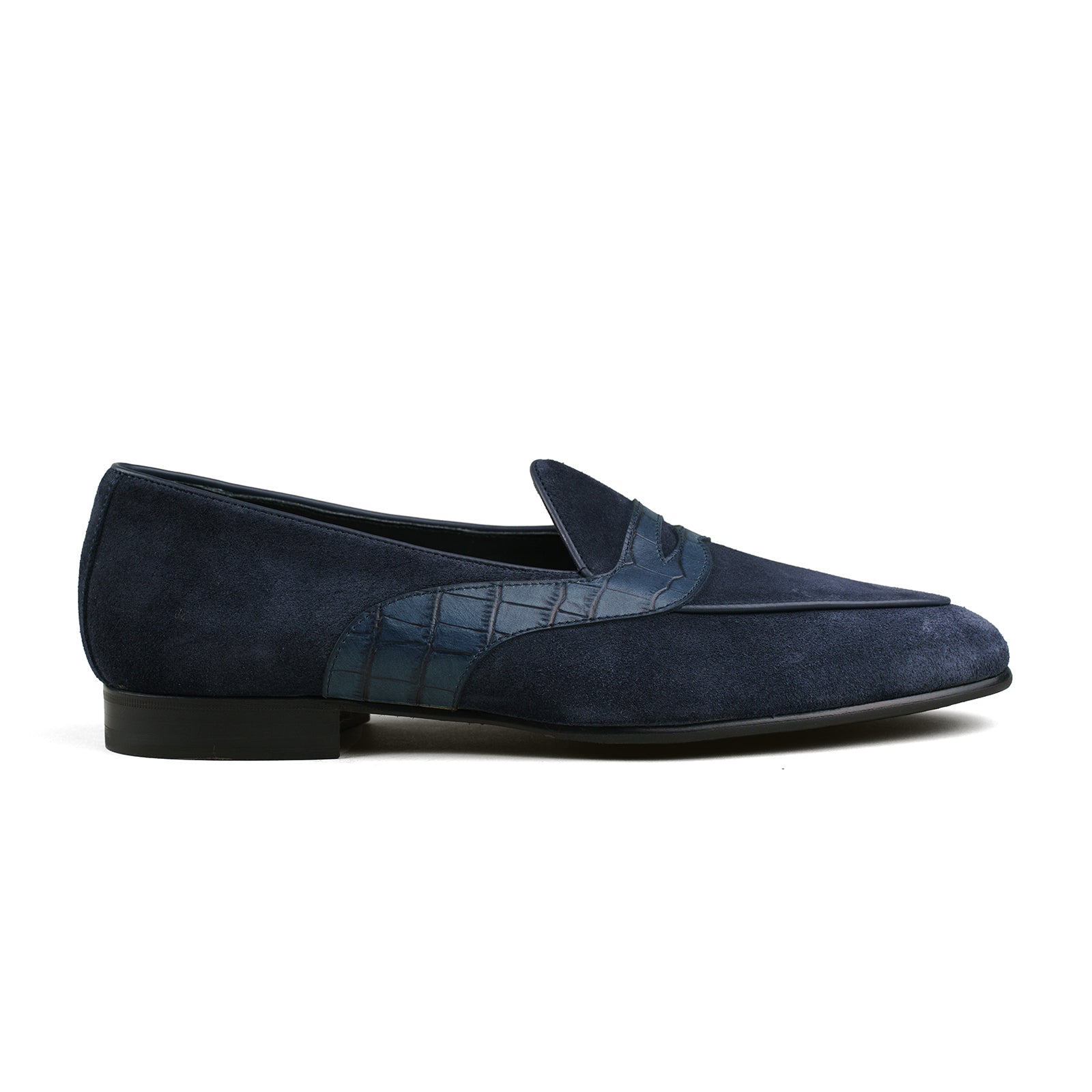 Trendora™ - Navy suede w/ faux croc strap loafers