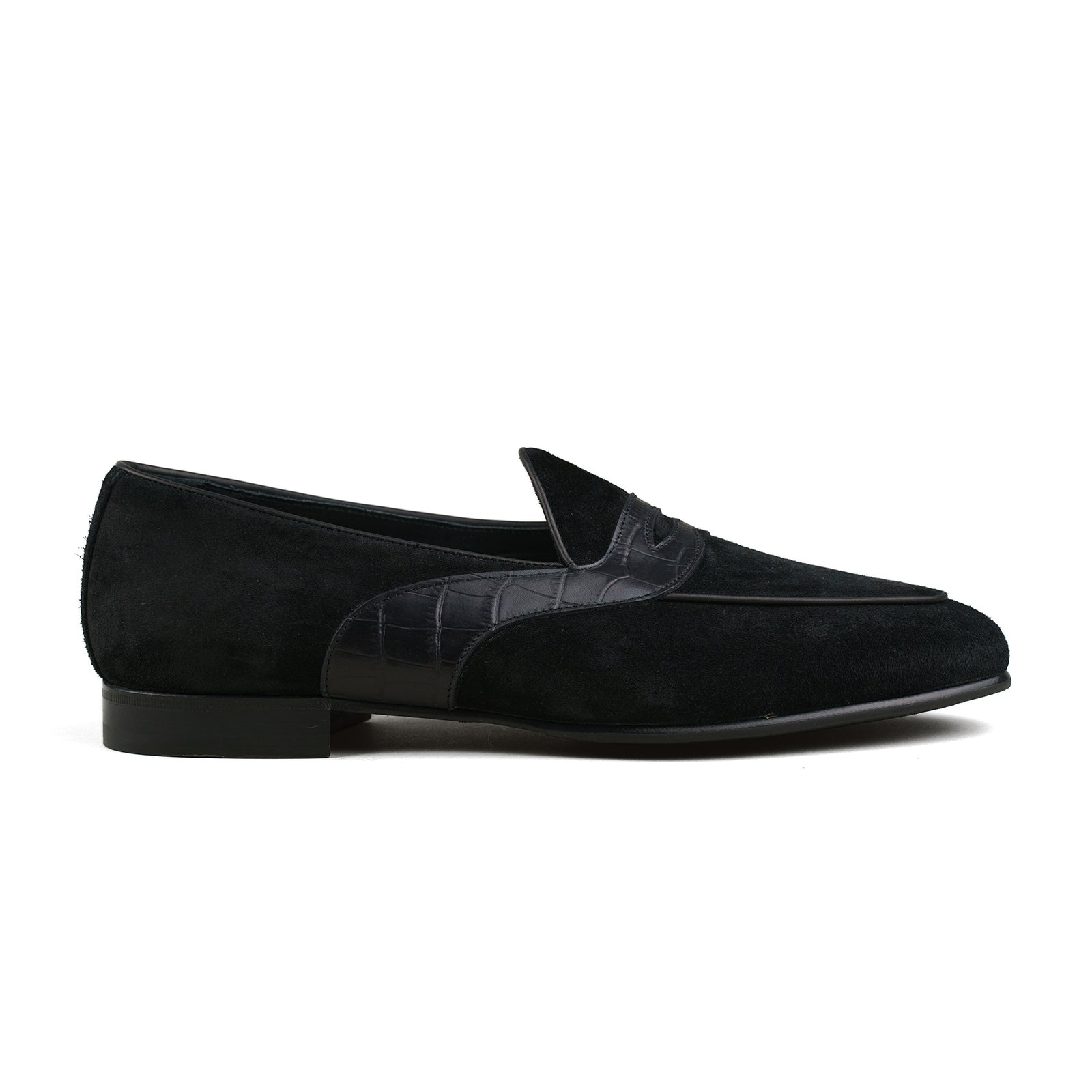 Trendora™ - Black suede w/ faux croc strap