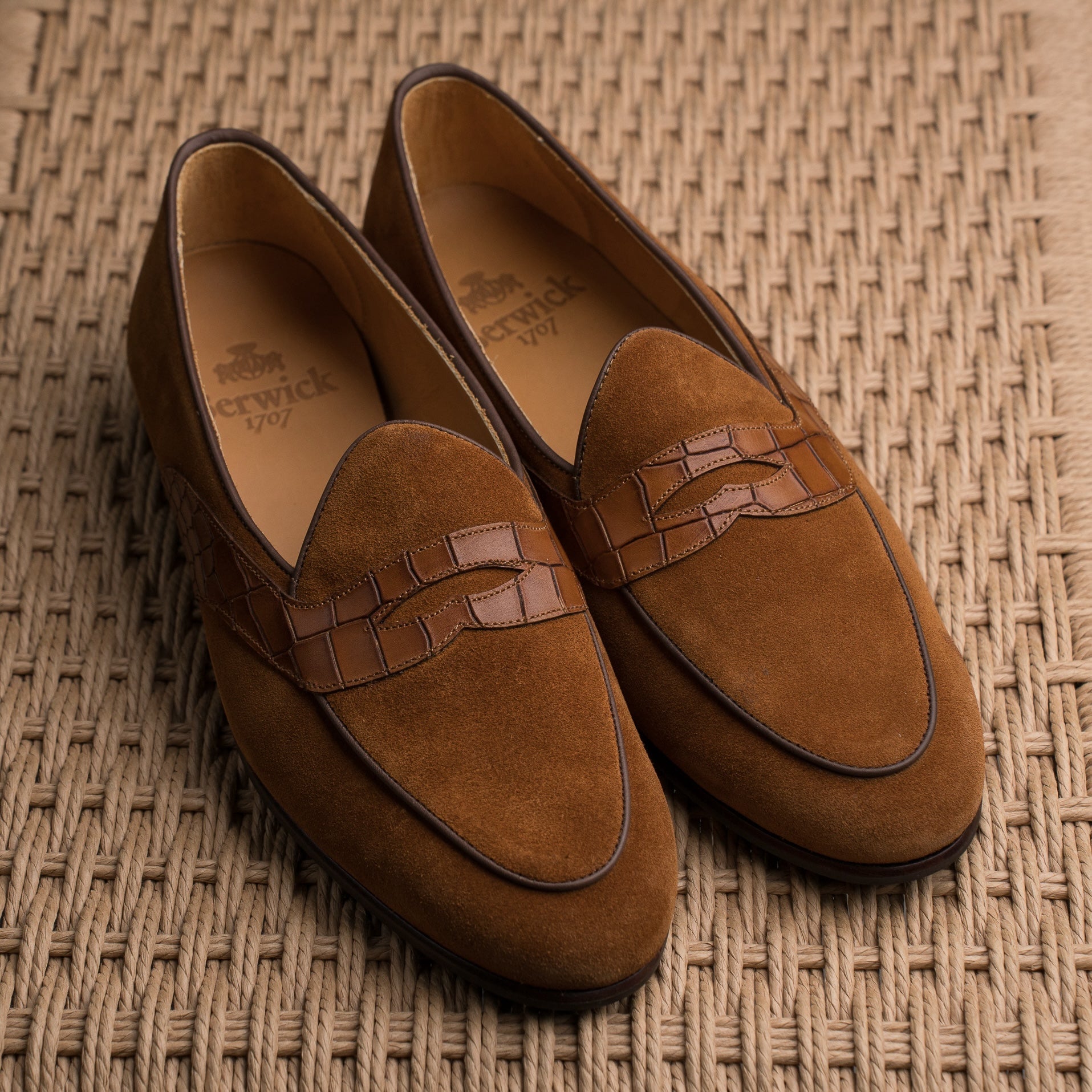 Trendora™ - Tobacco suede w/ faux croc strap loafers