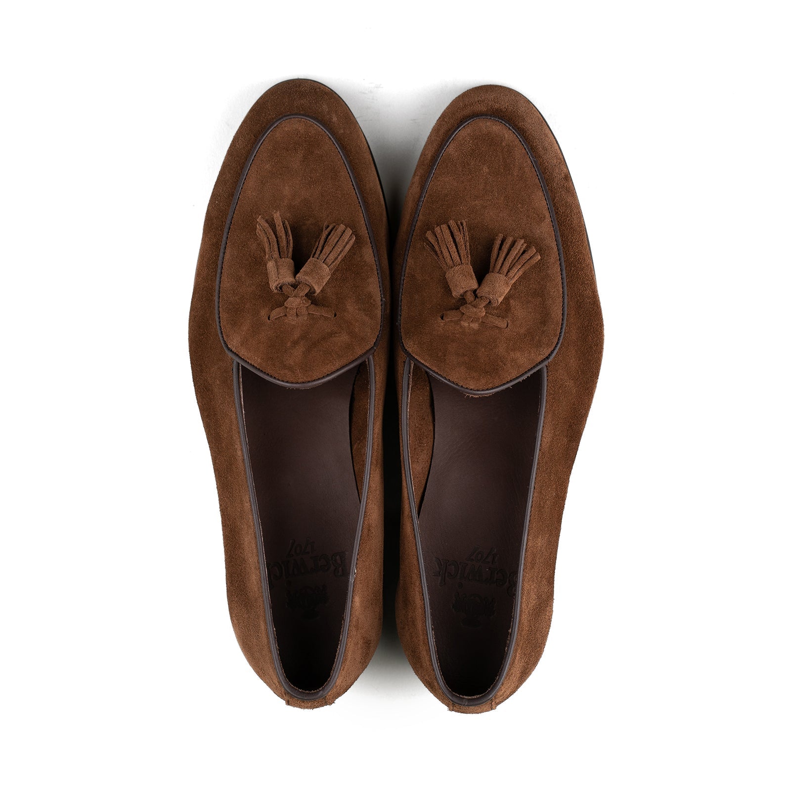 Trendora™ - Medium brown suede loafers