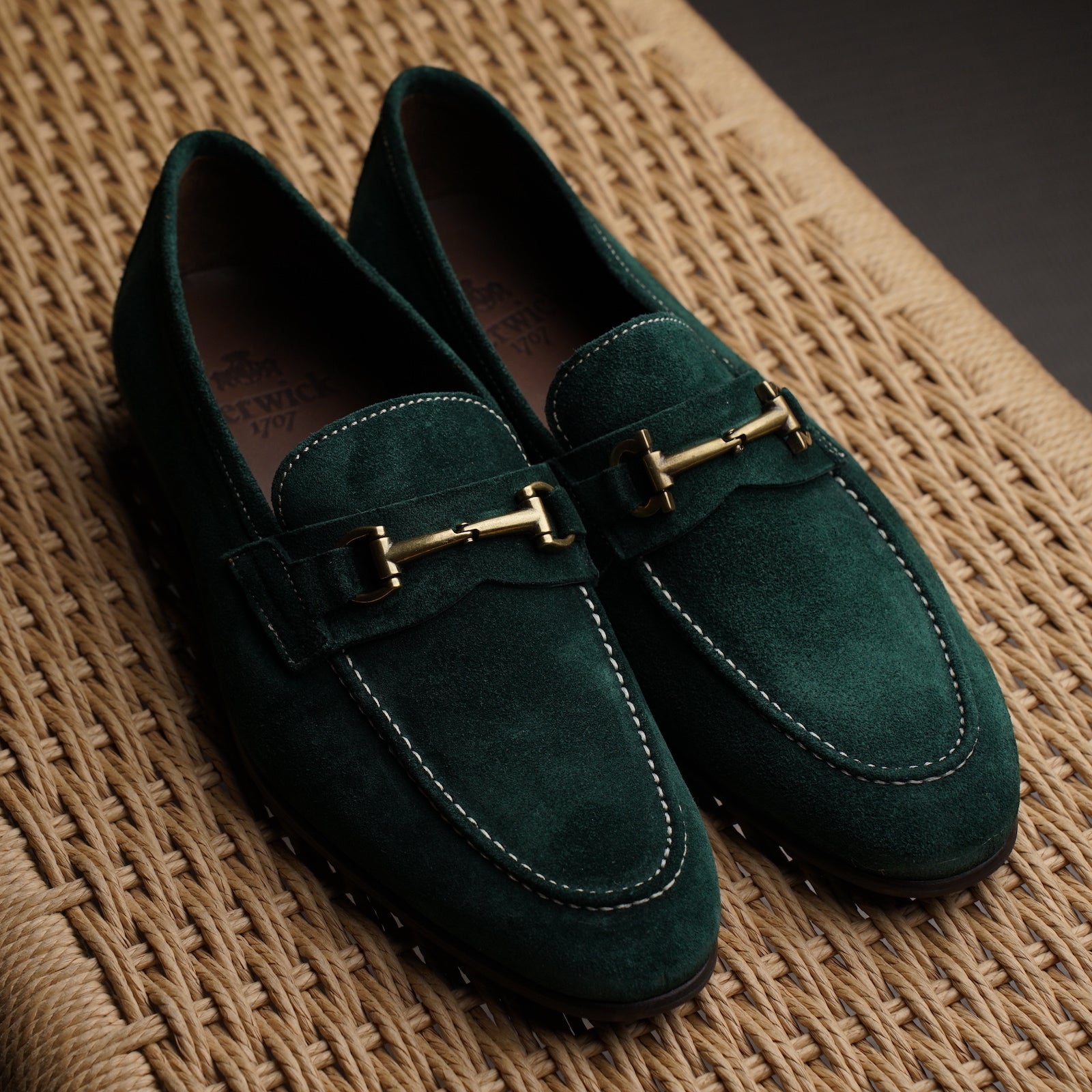 Trendora™ - Green suede loafers