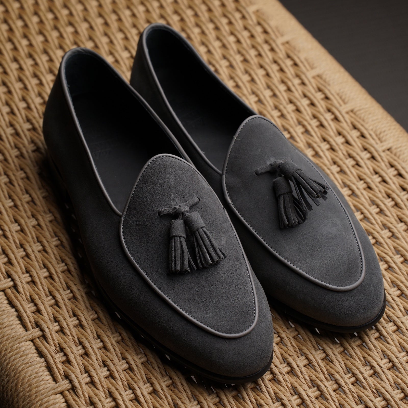 Trendora™ - Grey suede loafers